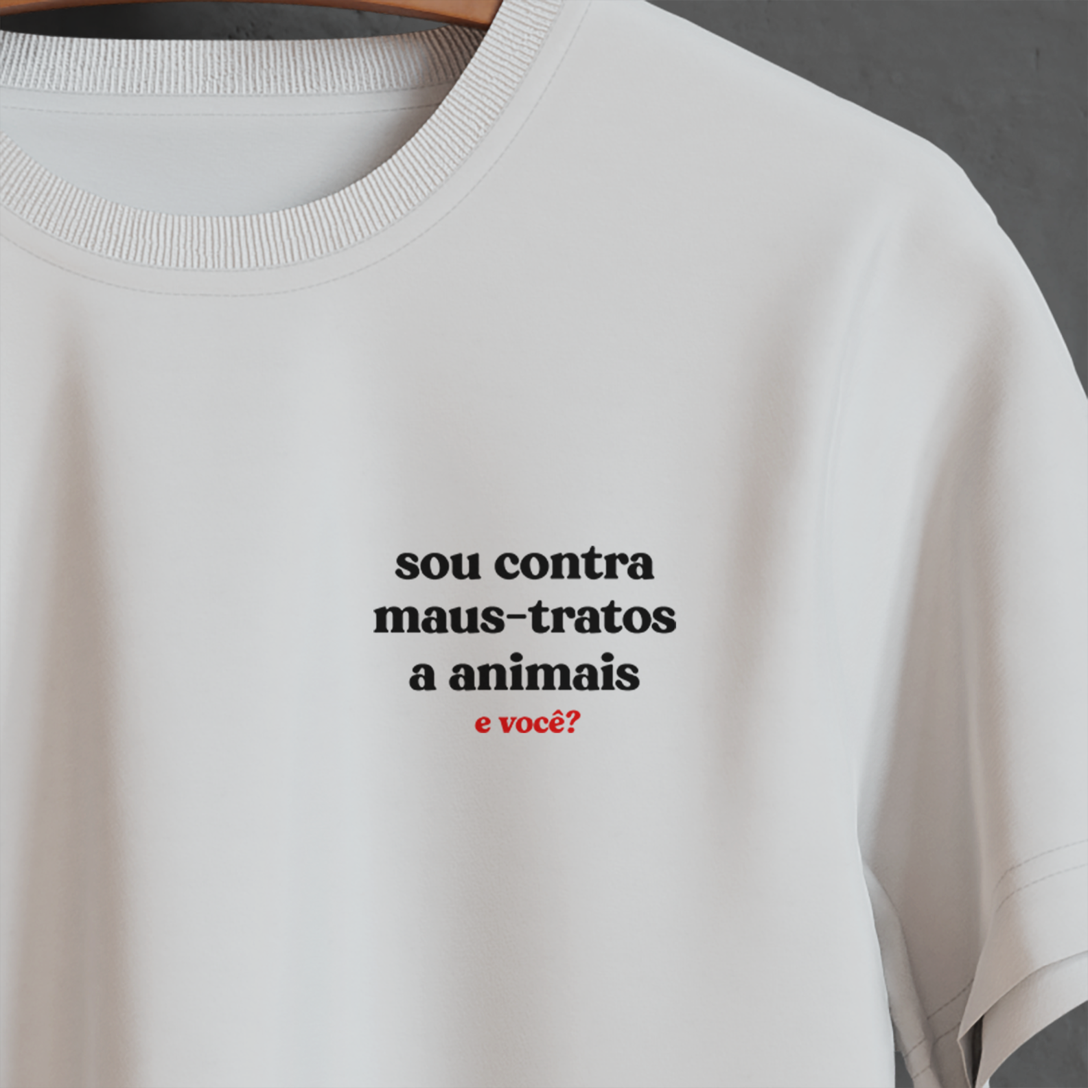 Nome do produto: Sou contra maus-tratos a animais (Minimal) - Branca
