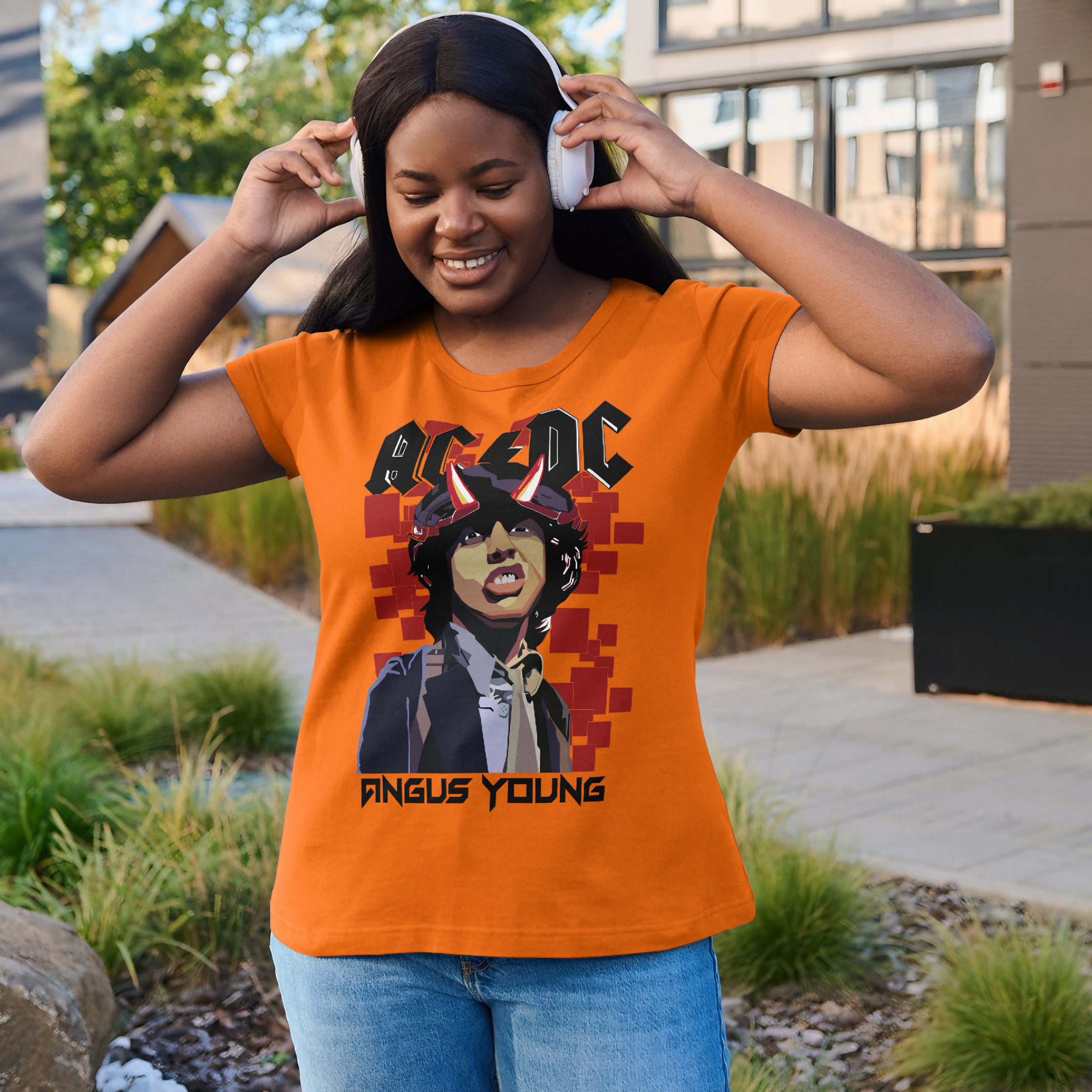 Nome do produto: T-shirt Feminino AC/DC Angus Young