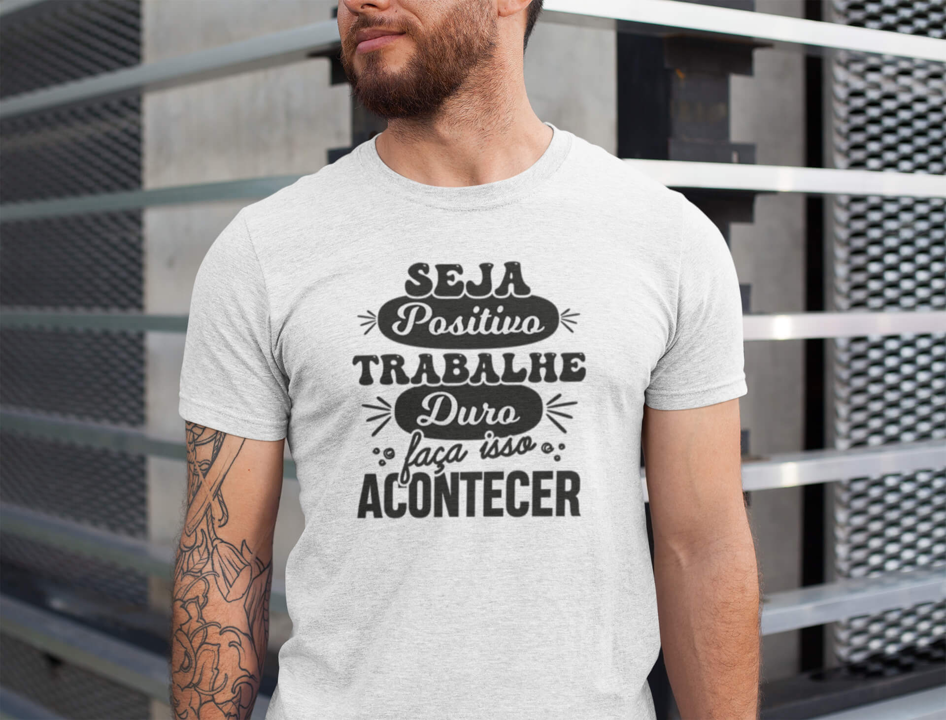Nome do produto: Camisa - Seja Positivo Trabalhe Duro faça isso Acontecer - Premium - Camiseta Unissex - (Cor Branca)