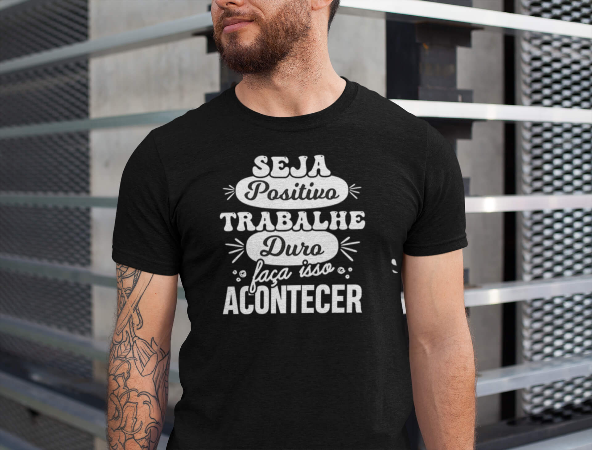 Nome do produto: Camisa - Seja Positivo Trabalhe Duro faça isso Acontecer - Premium - Camiseta Unissex - (Cor Preta)