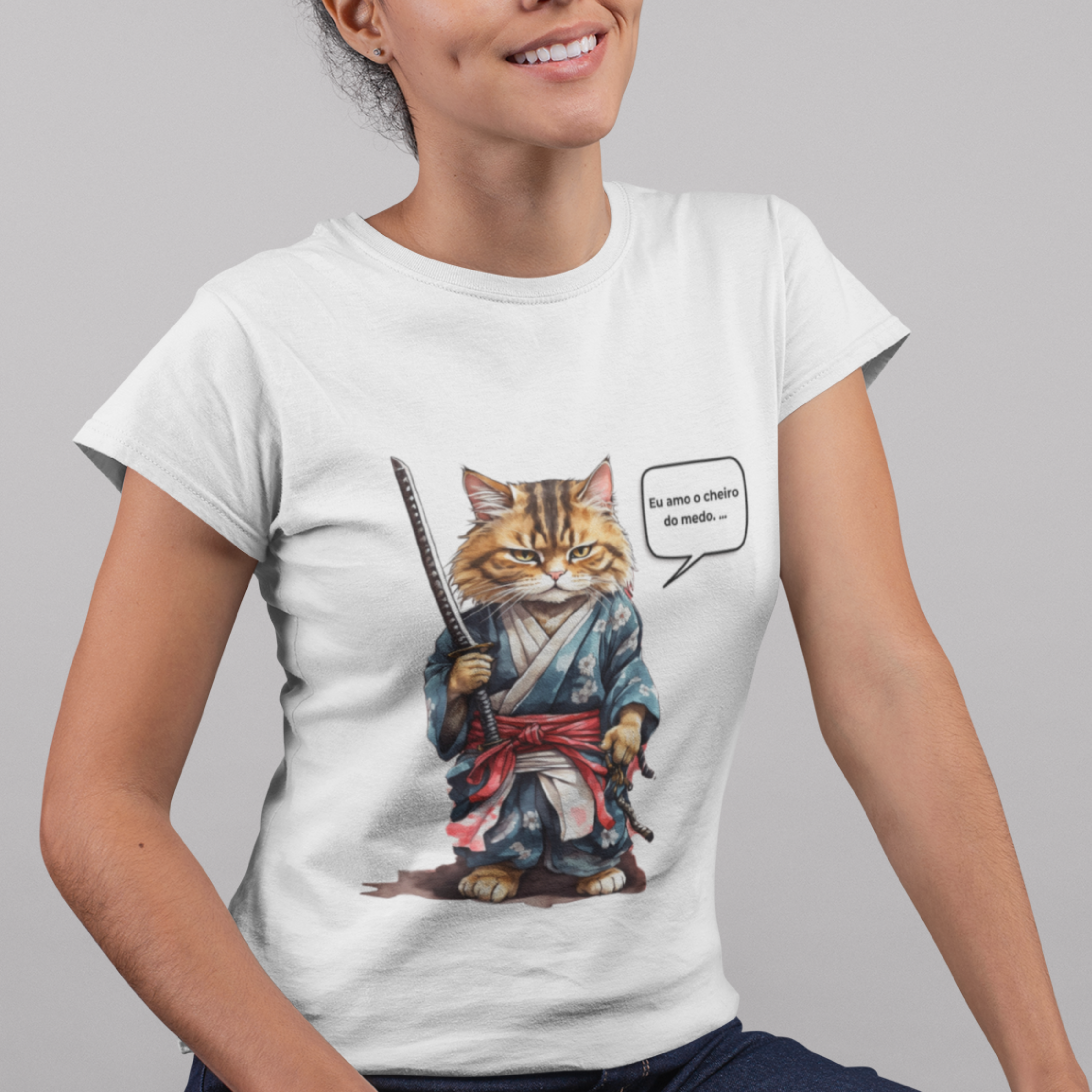 Nome do produto: Camiseta Feminina -  Gato Ninja 