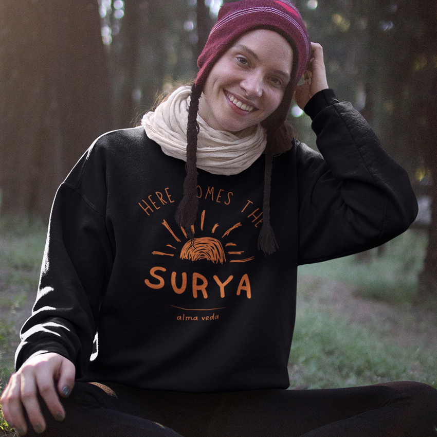 Here Comes the Surya - Moletom Prime Blusão