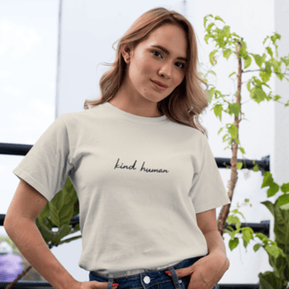 T-shirt . Kind human