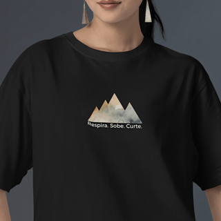 Camiseta Respira, Sobe, Curte