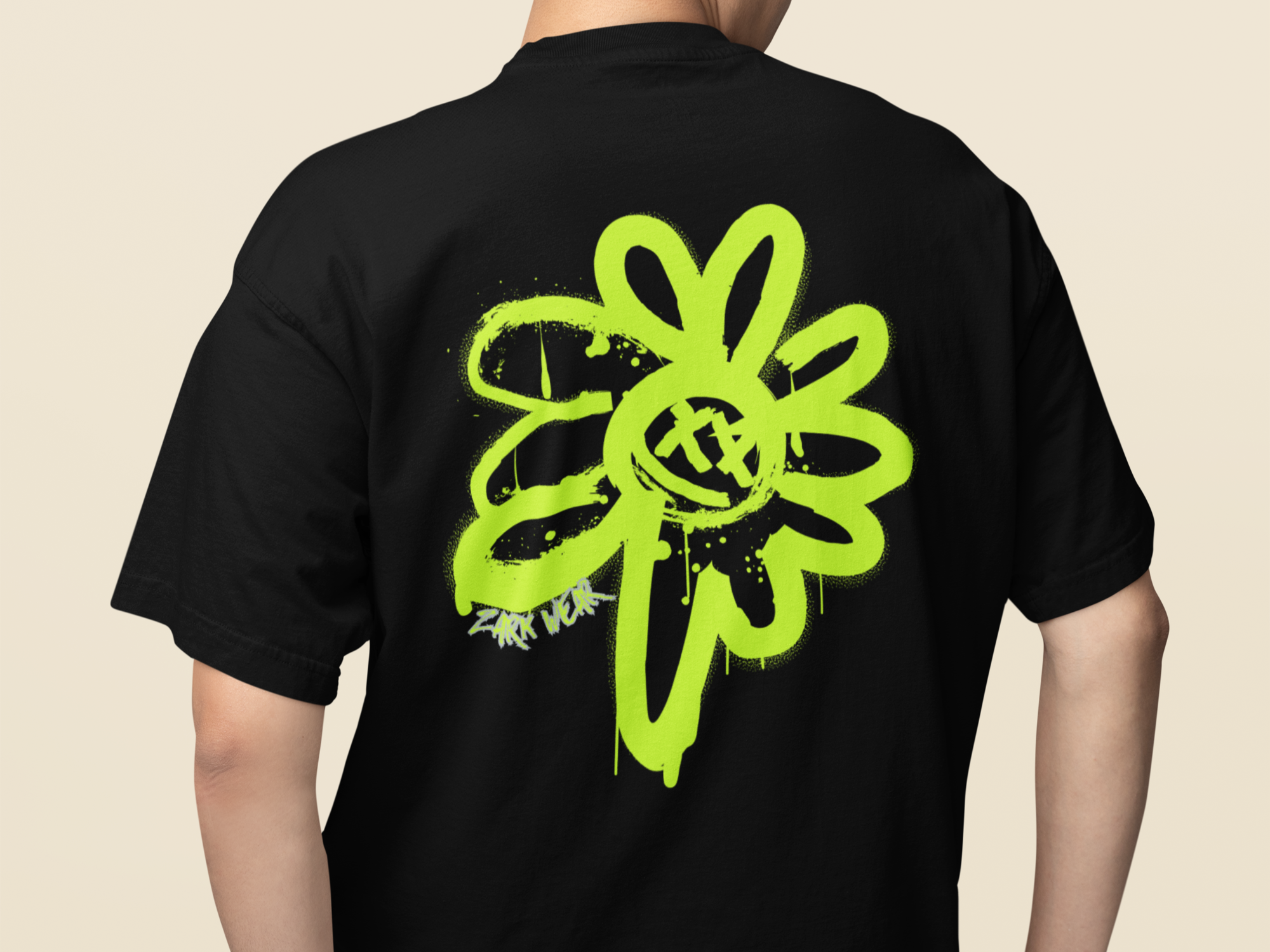 Nome do produto: Camiseta Oversized COLORS Neon Grafitti