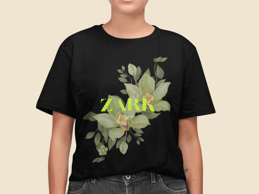 Nome do produto: Camiseta Feminina COLORS Green Flower