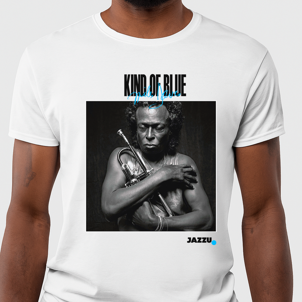 Camiseta Kind of Blue Miles Davis (Branca) - Jazzu®