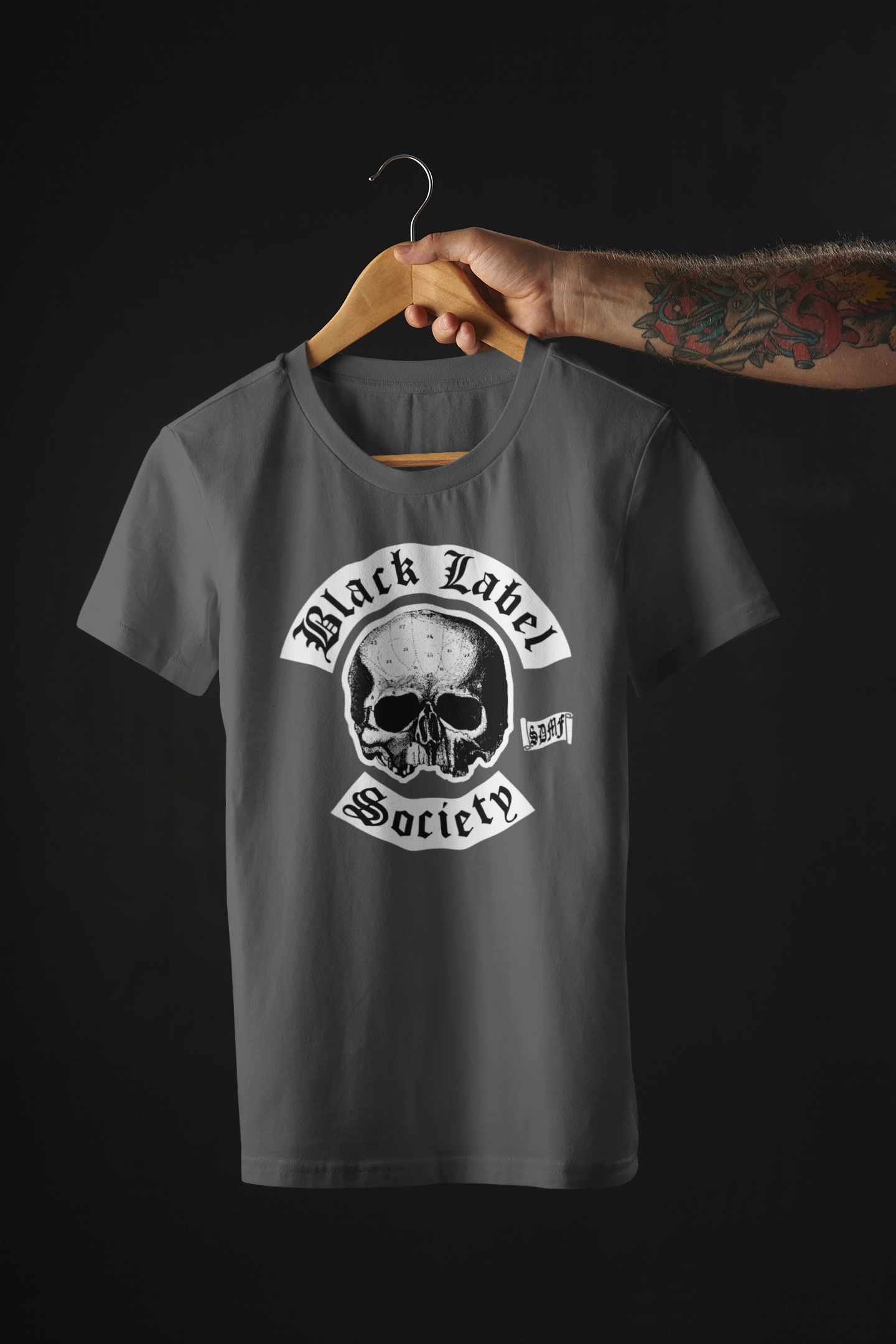 Nome do produto: Camiseta Estonada Black Label Society