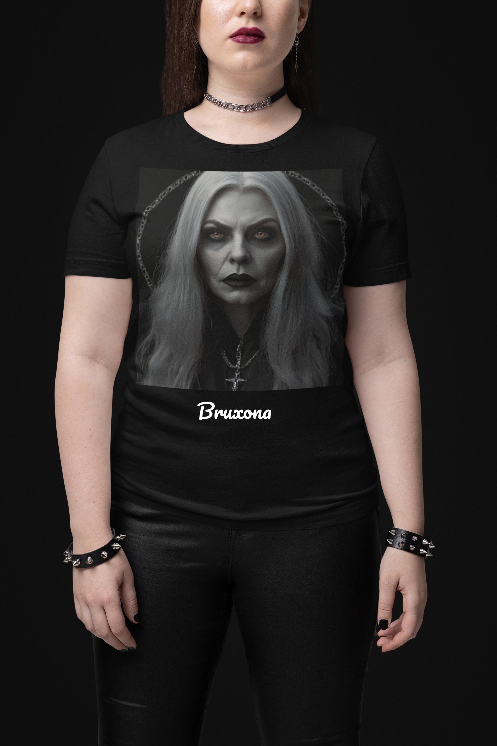 Nome do produto: Camiseta Bruxona