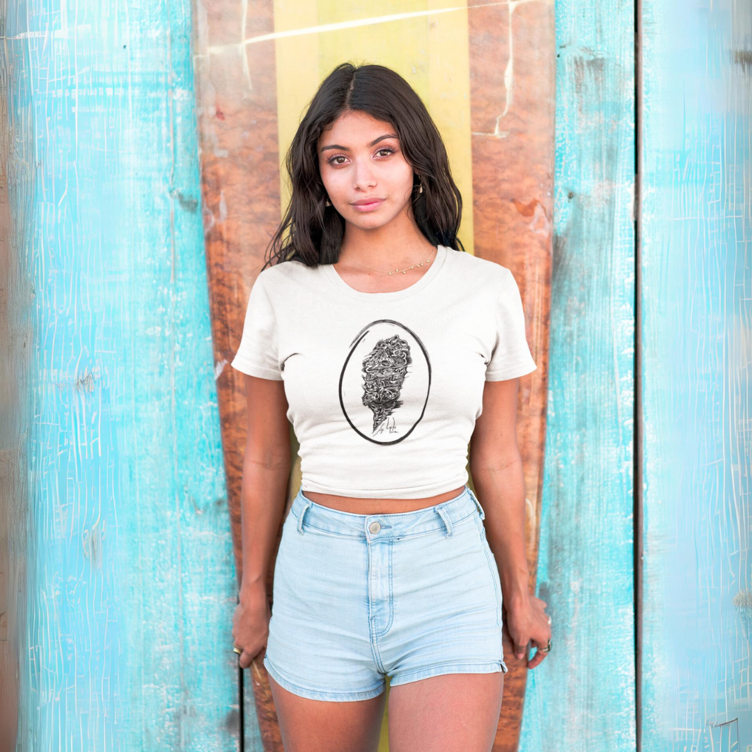 Nome do produto: Camisa Feminina Cropped  Estampa Cordel Encantado