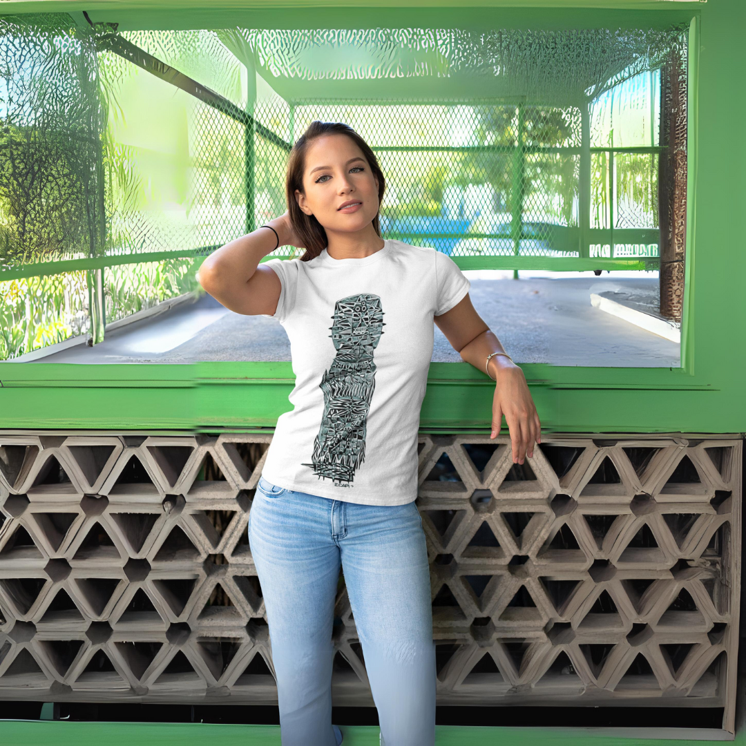 Nome do produto: Camisa Feminina Baby Long Classic Estampa Toten Haux