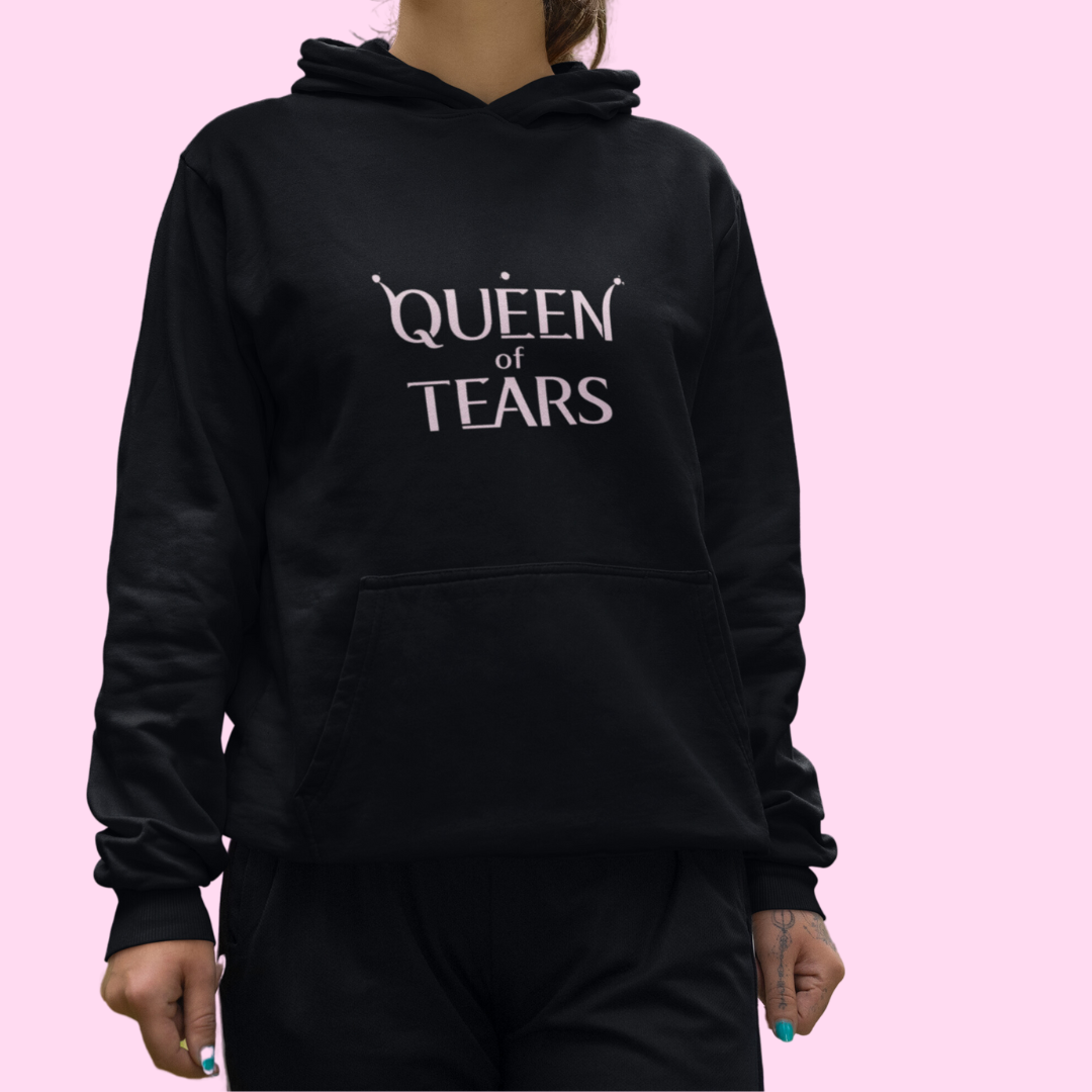 Nome do produto: MOLETOM CANGURU QUEEN OF TEARS