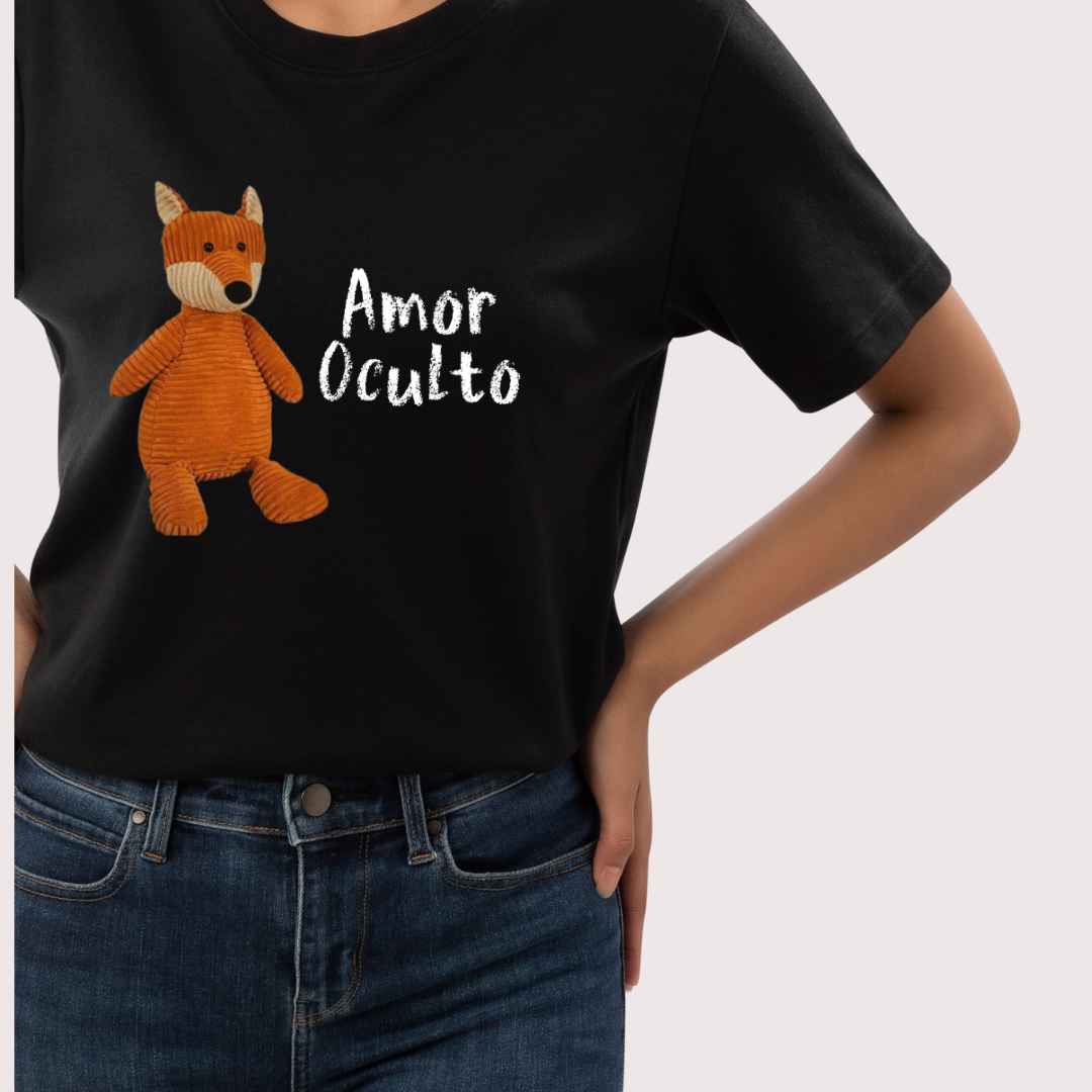 Nome do produto: CAMISETA AMOR OCULTO RAPOSA