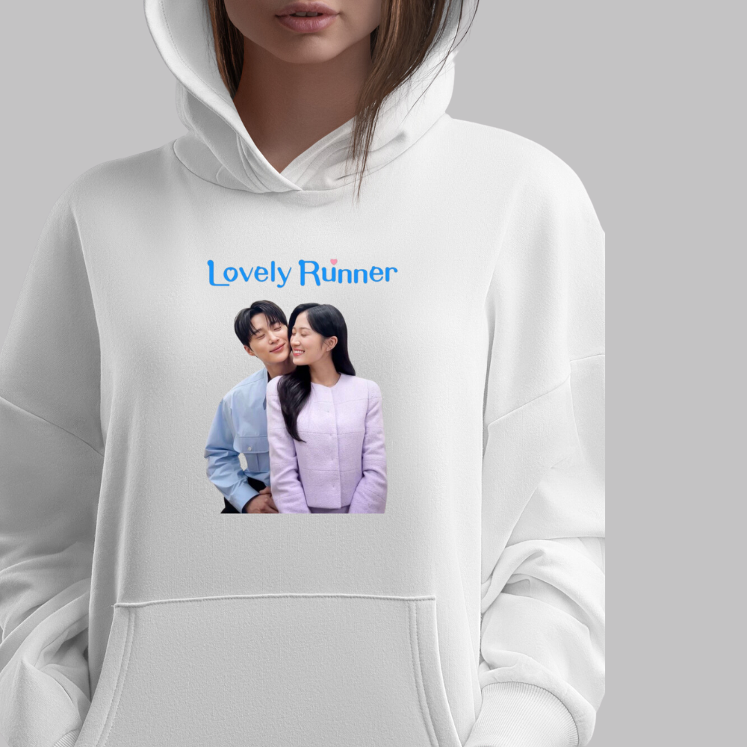 Nome do produto: MOLETOM CAPUZ LOVELY RUNNER