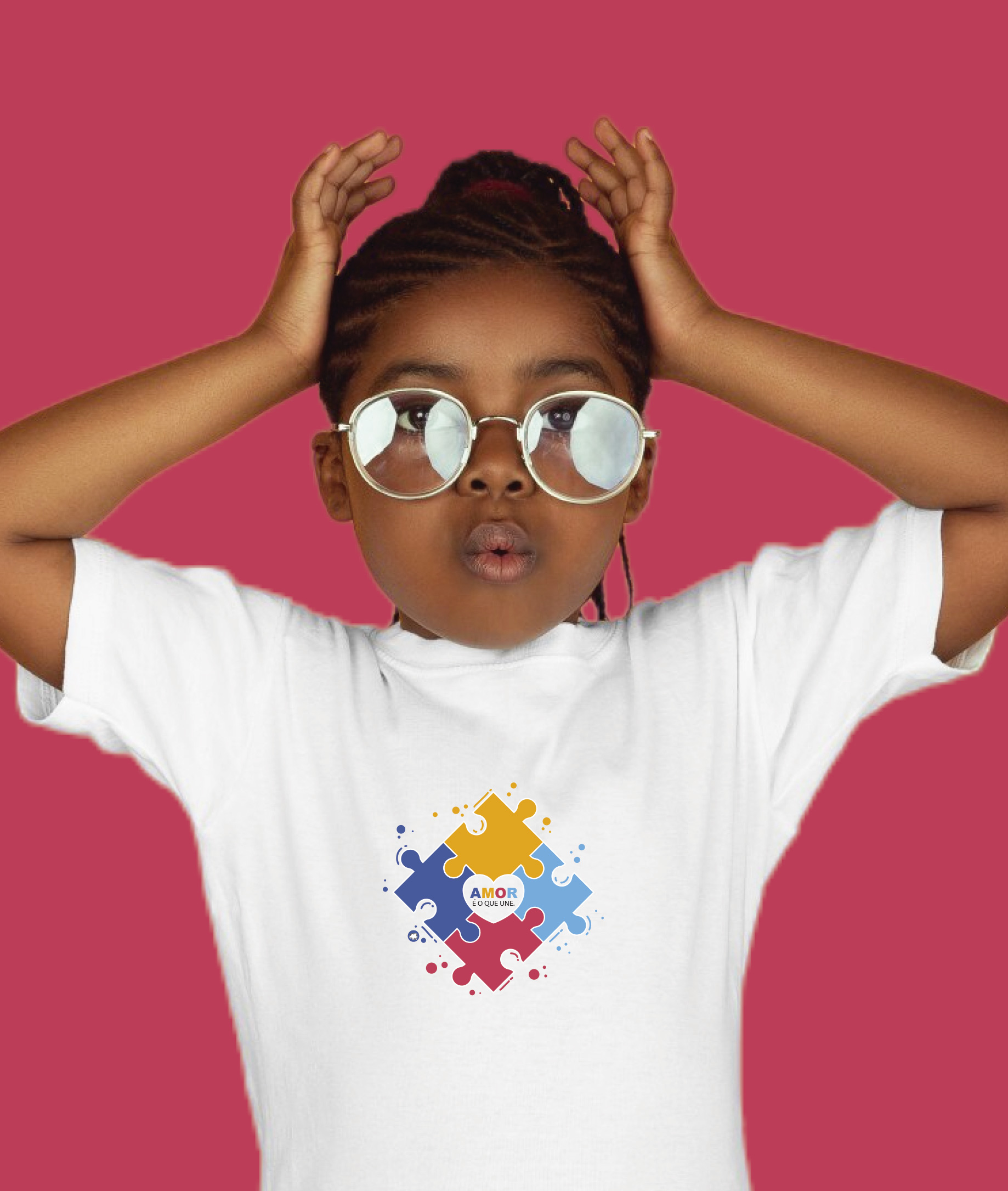 Nome do produto: Camiseta Infantil : Menina (10 a 14) : Amor nos Une TEA (Espectro Autista)