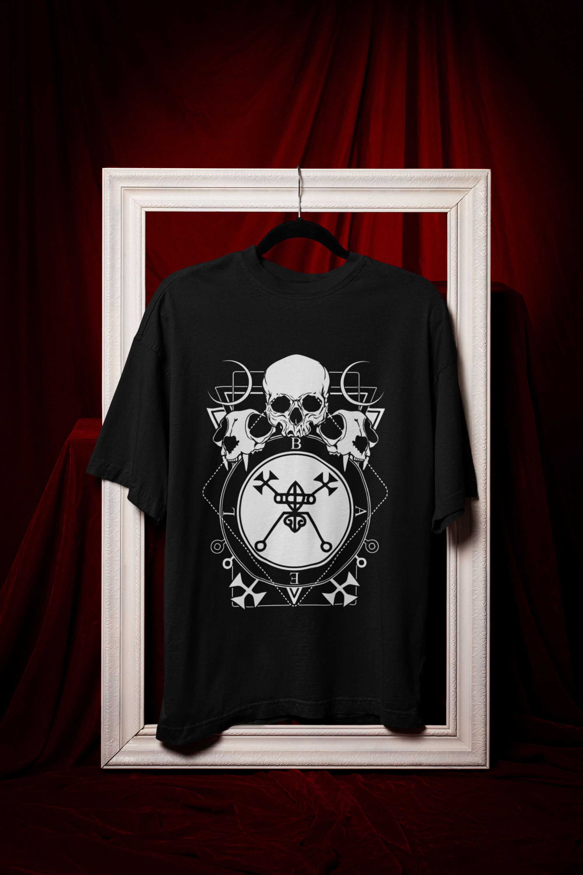 Nome do produto: Camiseta Oversized Baal / Bael