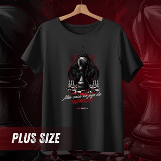 Não caia no jogo do inimigo - Camiseta Plus Size