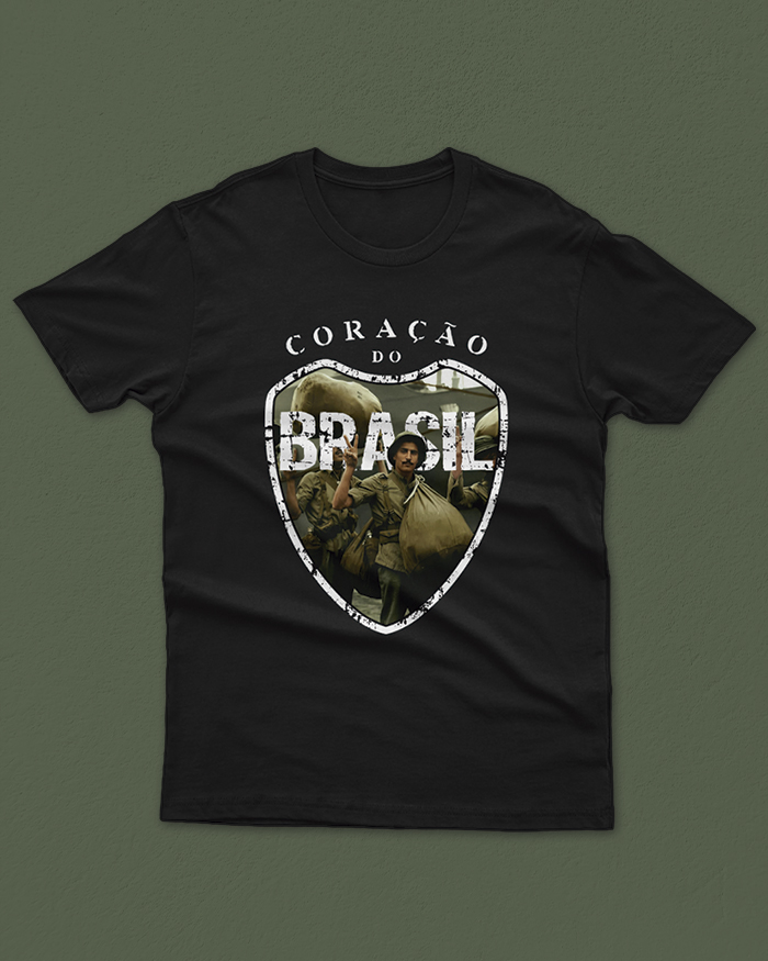 T-SHIRT ESSENTIAL CORAÇÃO DO BRASIL