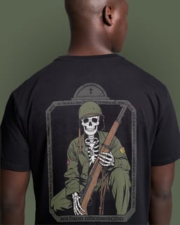 T-SHIRT PREMIUM SOLDADO DESCONHECIDO