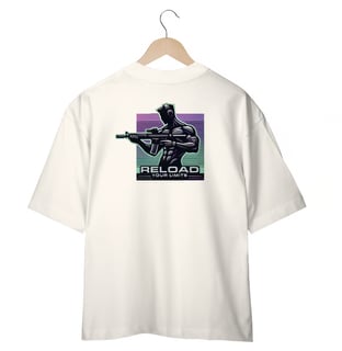 Oversized - Reload Your Limits escrita em Roxo