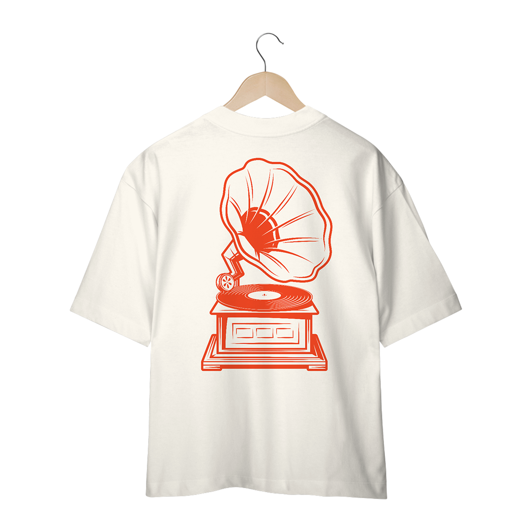 Camiseta Oversized Cena On Records