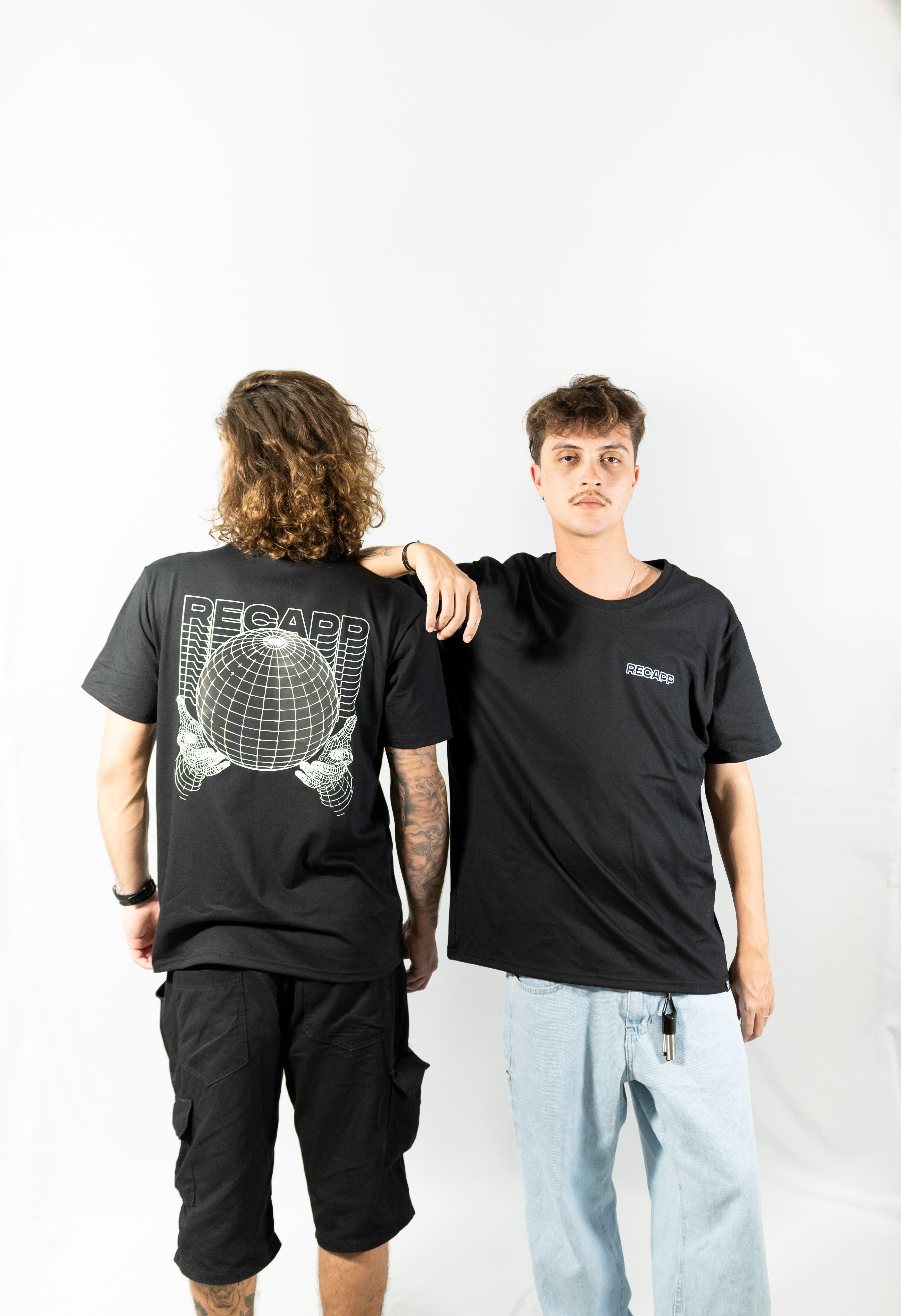 Nome do produto: Camiseta World (estampa preta)