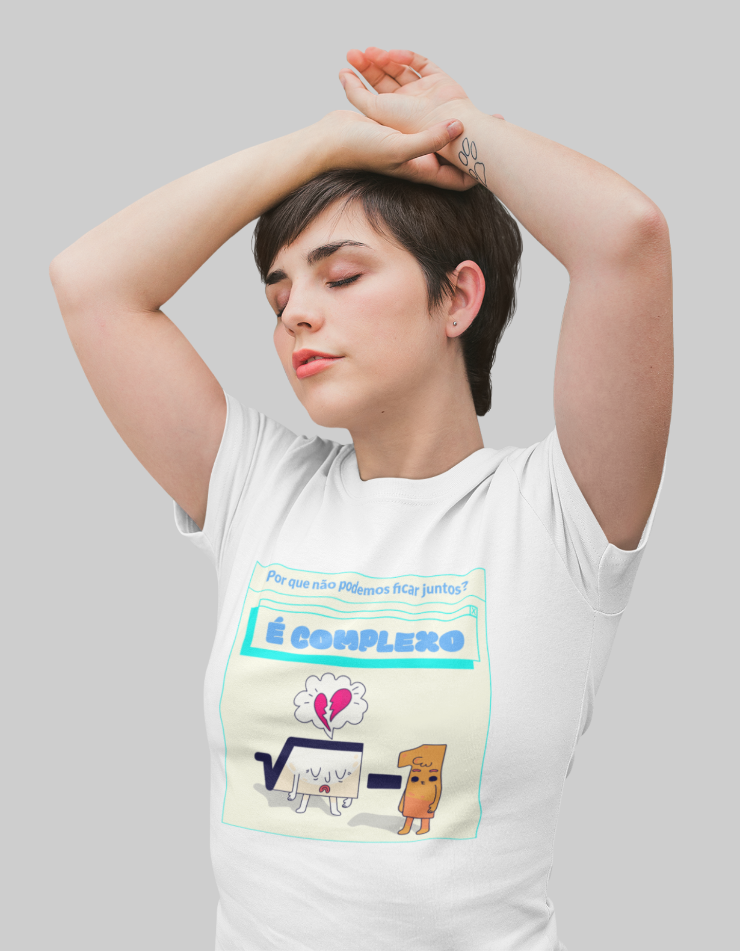 Nome do produto: Camiseta É Complexo