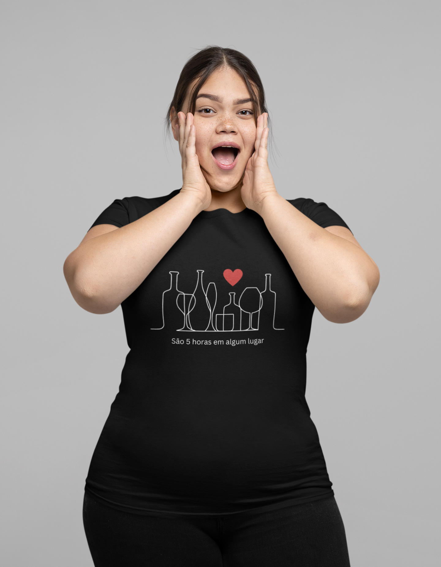 Nome do produto: Camiseta São 5 Horas em Algum Lugar