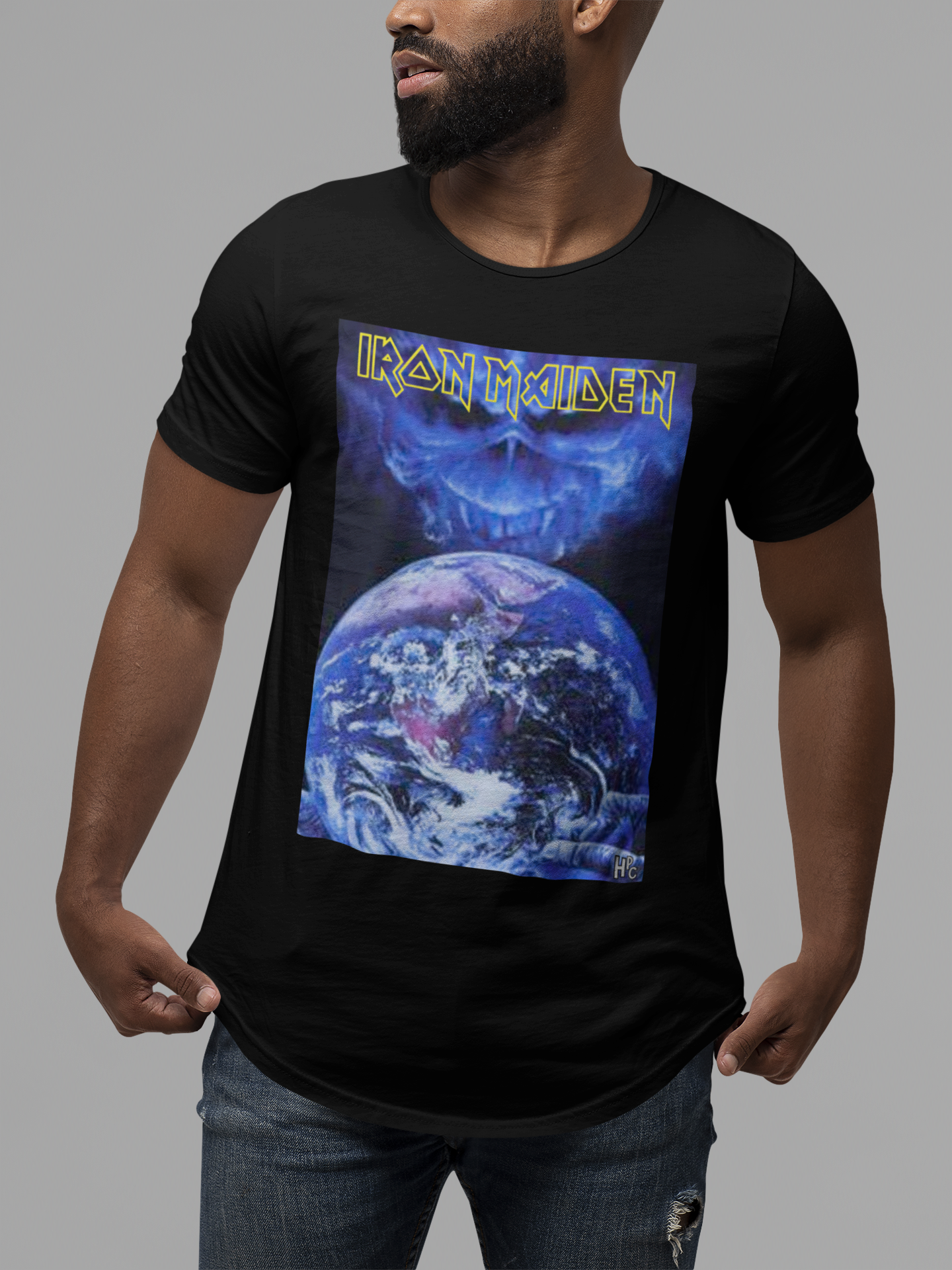Nome do produto: CAMISETA IRON MAIDEN BLUE PLANET