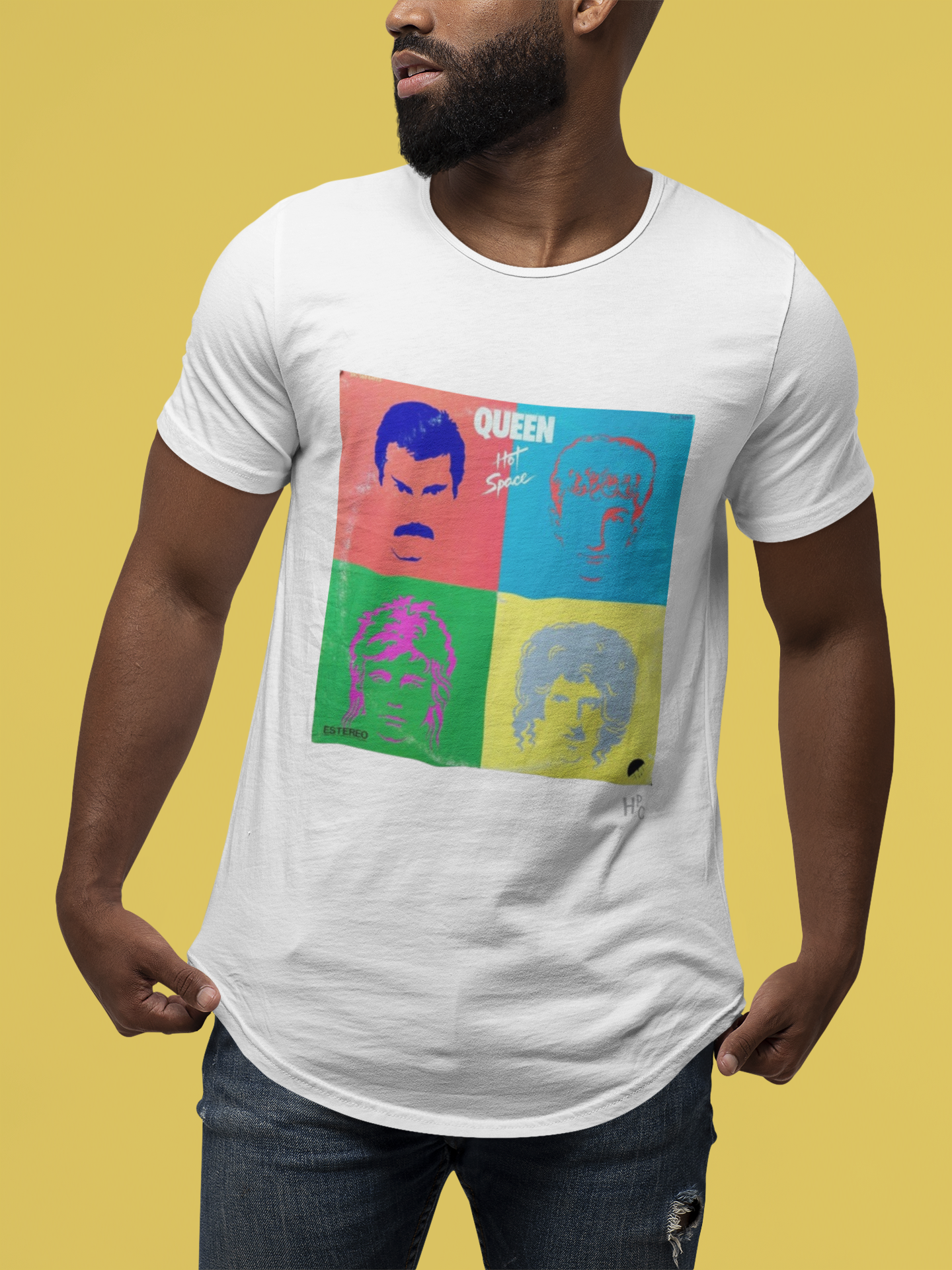 Nome do produto: CAMISETA VINIL QUEEN - HOT SPACE