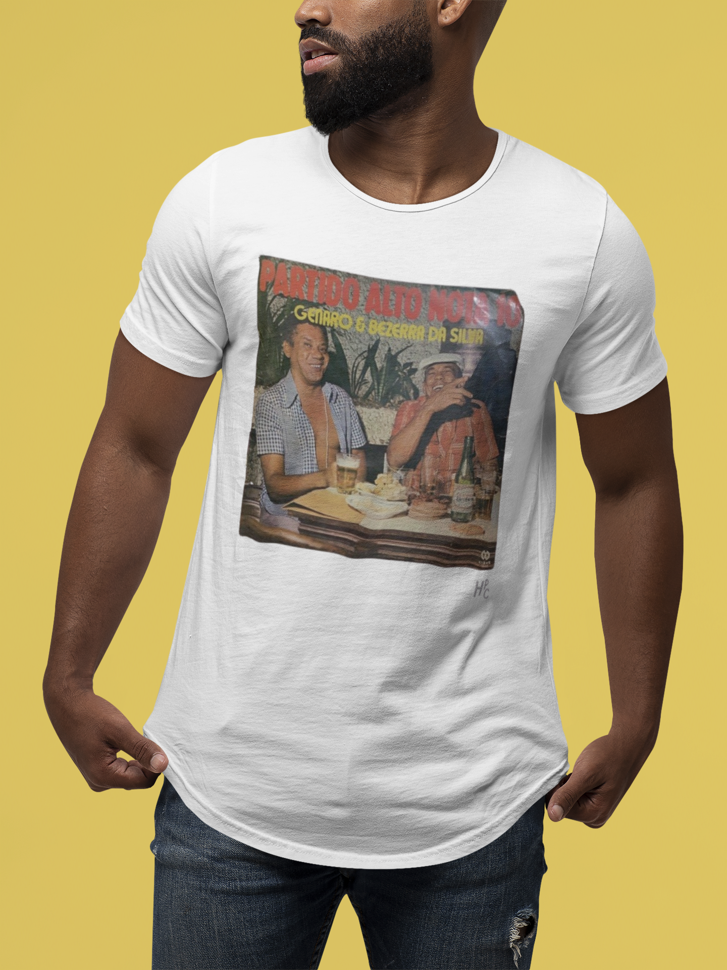 Nome do produto: CAMISETA VINIL GENARO E BEZERRA DA SILVA