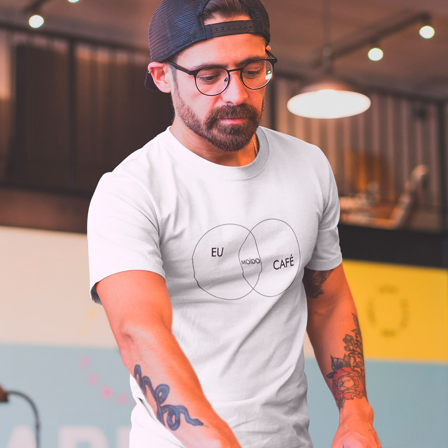 Nome do produto: T-Shirt Moído Igual Café - White