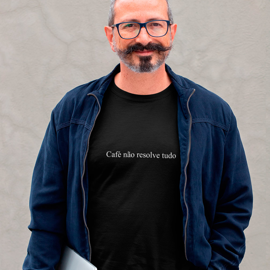 Nome do produto: T-Shirt Café Não Resolve Tudo - Black