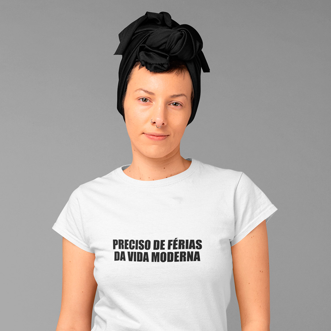 Nome do produto: Baby Look Preciso De Férias - White