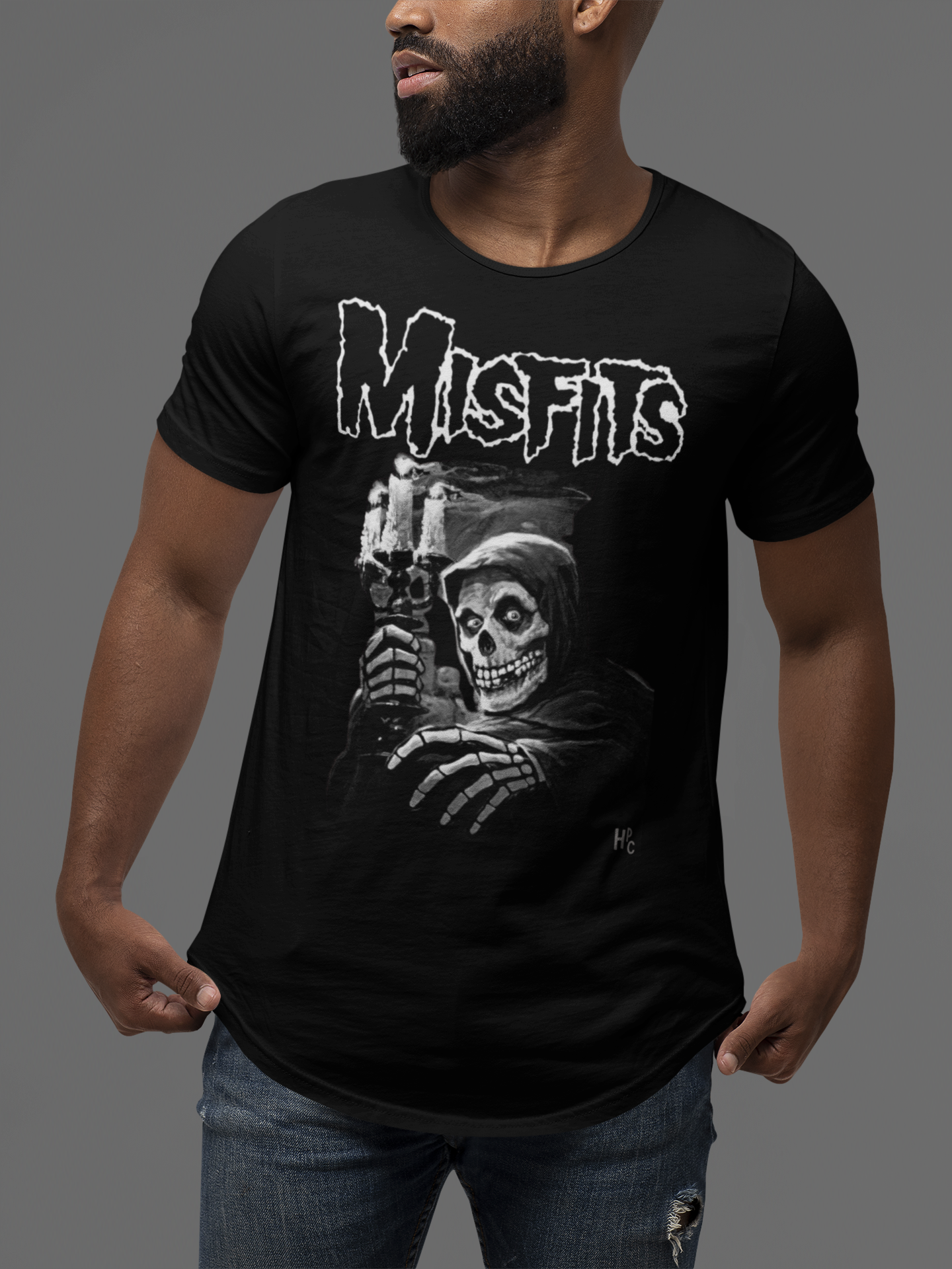 Nome do produto: CAMISETA BANDA - MISFITS SKULL