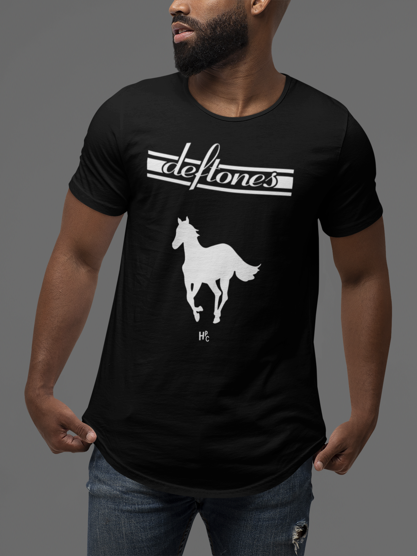 Nome do produto: CAMISETA BANDA - DEFTONES PONY