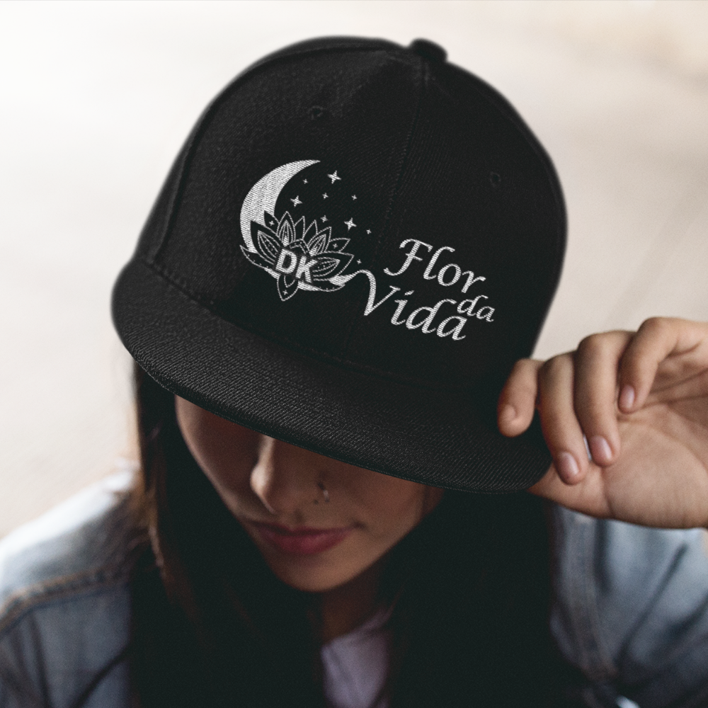 Nome do produto: Bonés Aba Reta da Flor da Vida