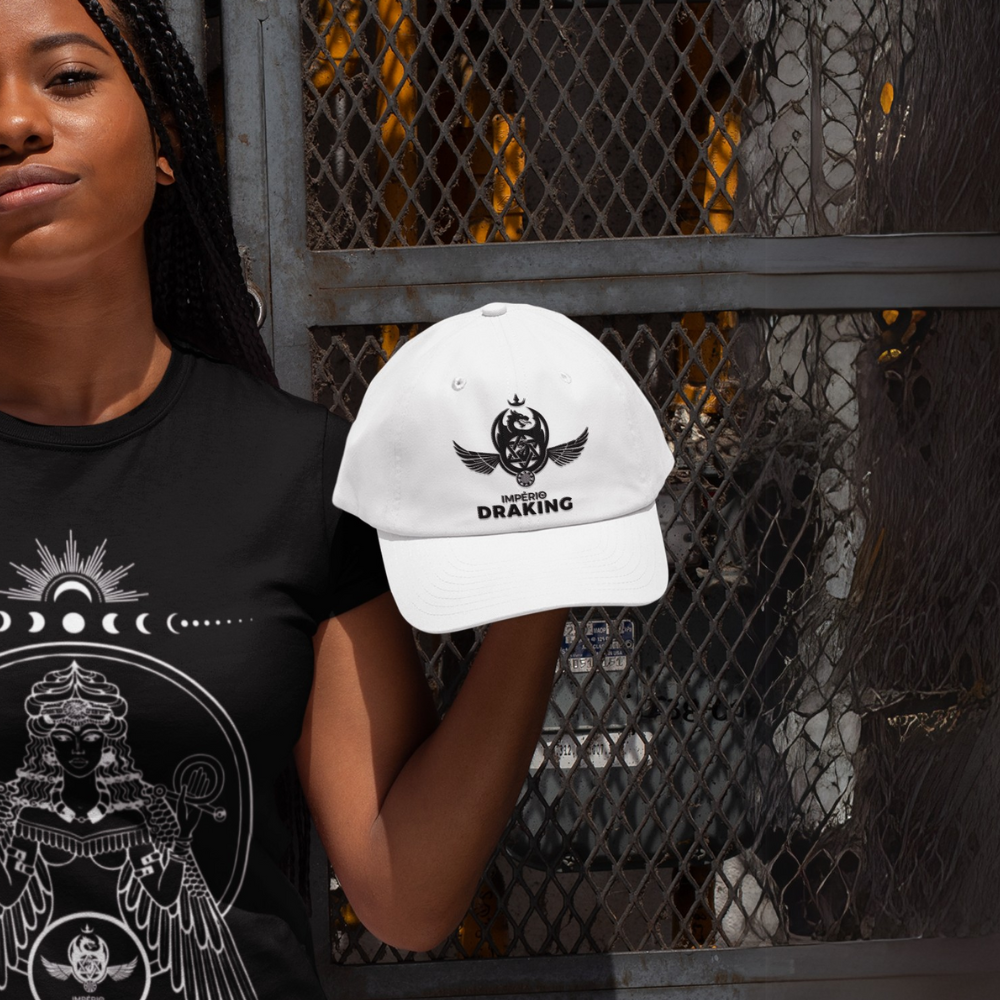 Boné de Tela do Império DK