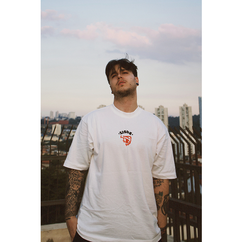 Nome do produto: Camiseta Plus Size - Estilo Autêntico e Brasileiro xD