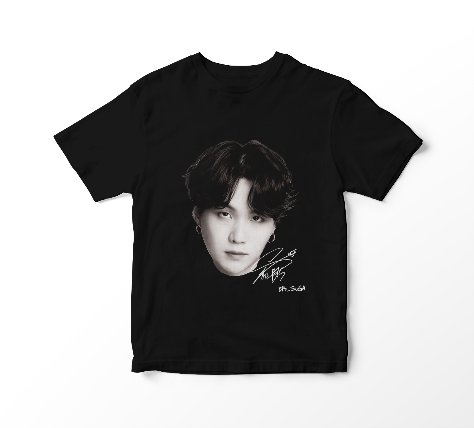Nome do produto: Camiseta BTS - Suga Faces (preta)