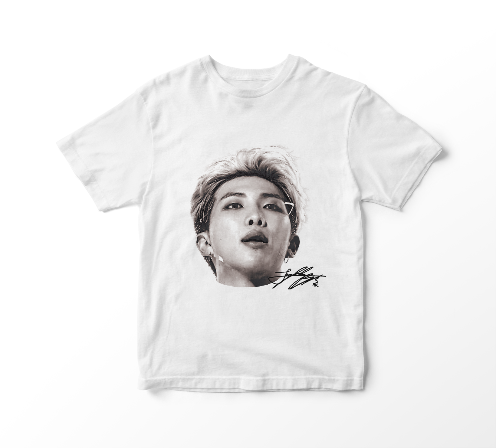 Nome do produto: Camiseta BTS - RM Faces (branca)