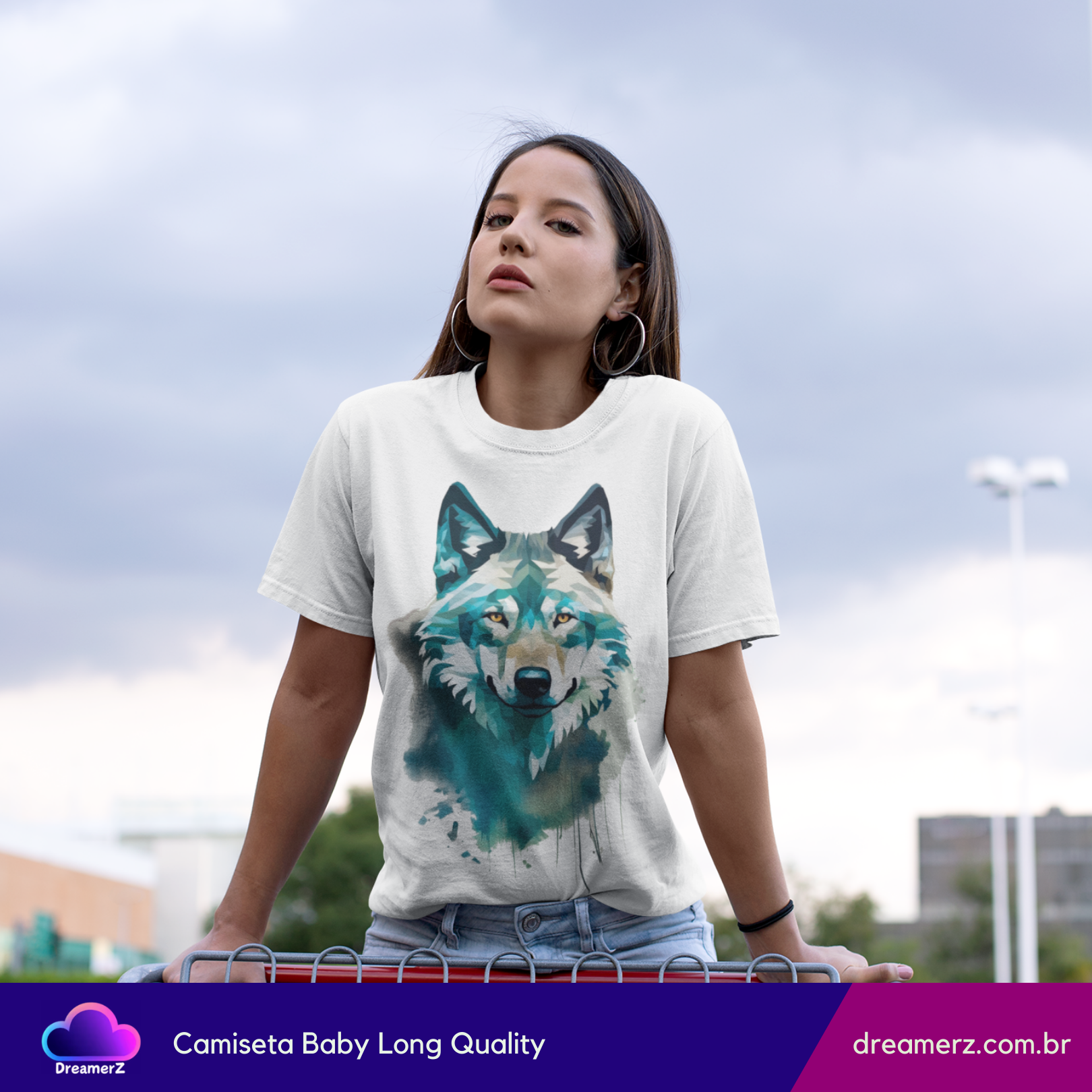 Nome do produto: Camiseta Lobo Aquarela – Força, Liberdade e Estilo