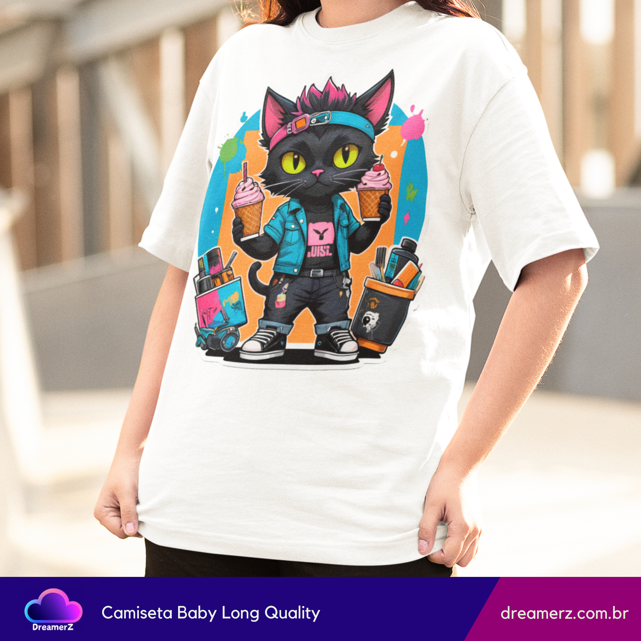 Camiseta Feminina Urban Cat – Atitude, Sorvete e Estilo nas Ruas