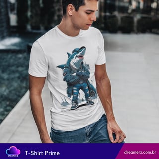 Camiseta Shark Boss – Estilo Frio, Atitude Quente