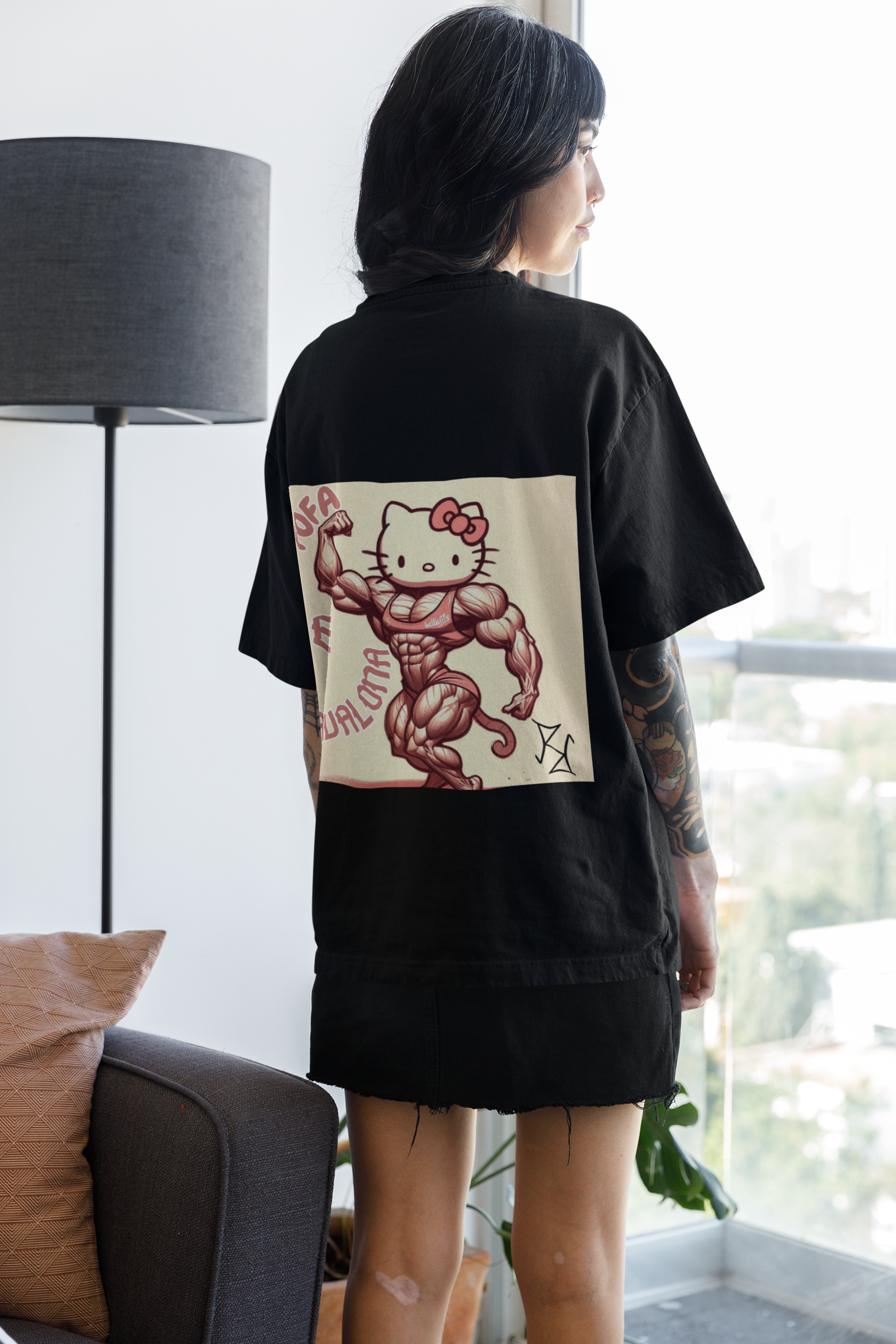 Nome do produto: Oversized Hello Kitty - Fofa e Cavalona