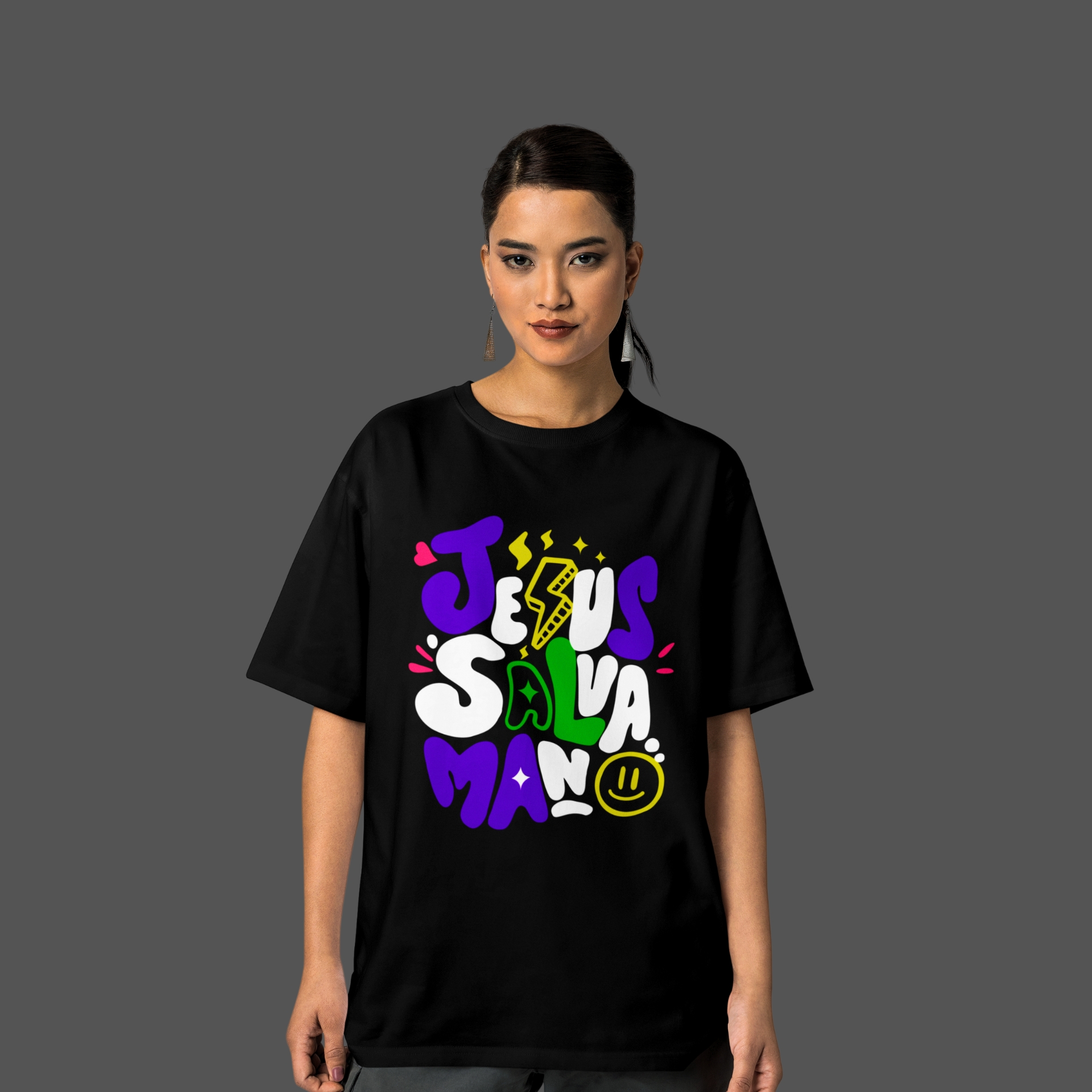 Camiseta Feminina Oversized Jesus Salva Mano