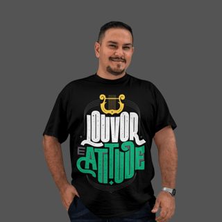 Camiseta Masculina Plus Size Louvor e Atitude