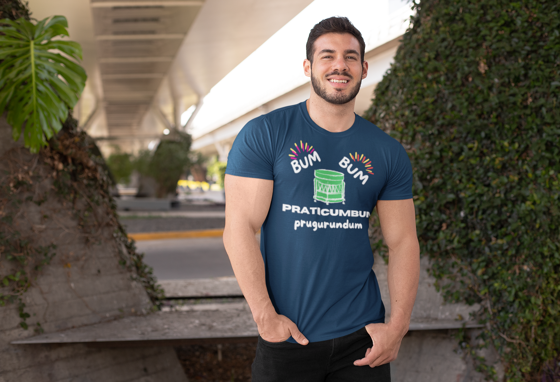 Nome do produto: Camiseta Masculina - Praticumbum