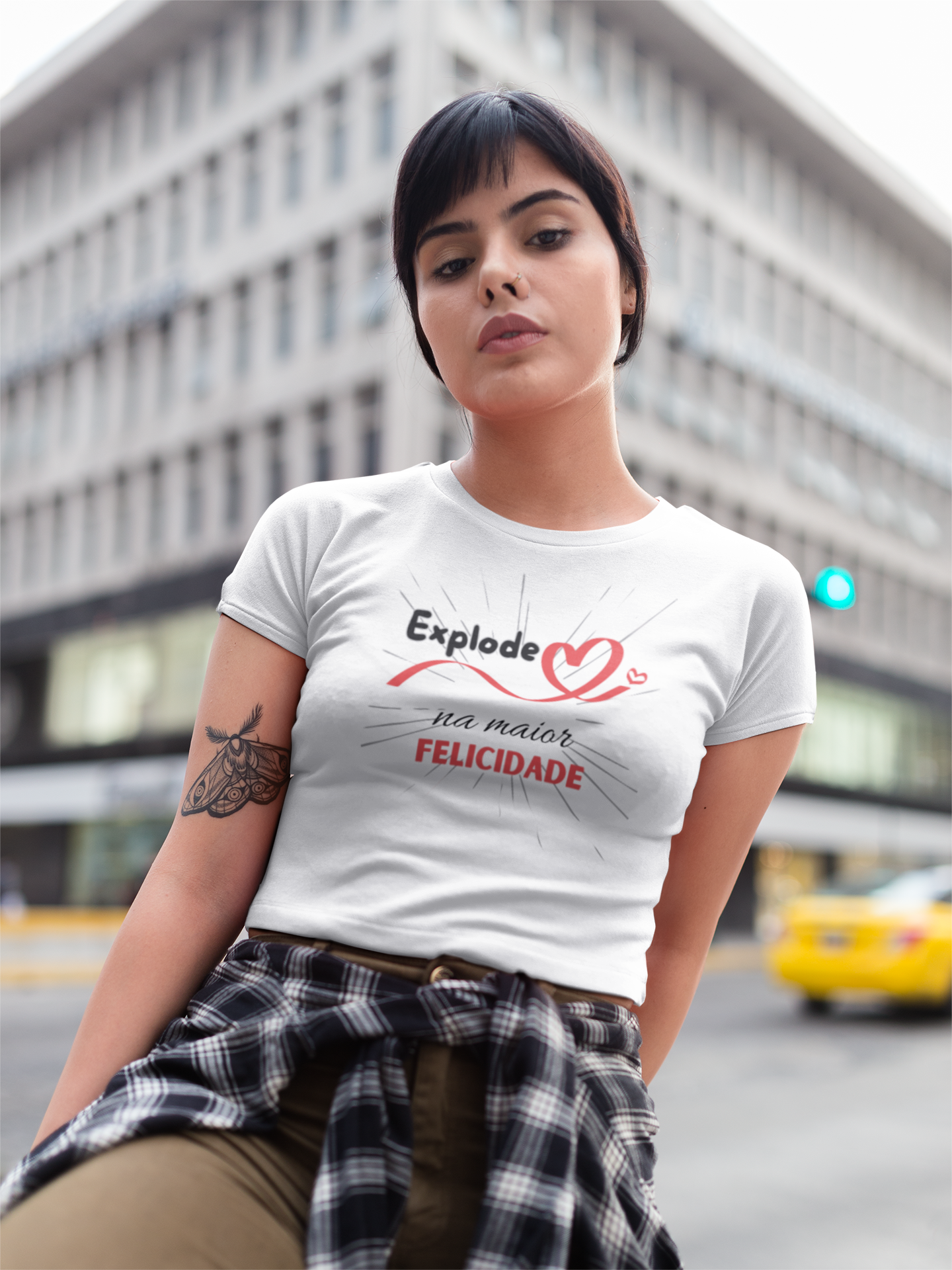 Camiseta Baby Look - Explode