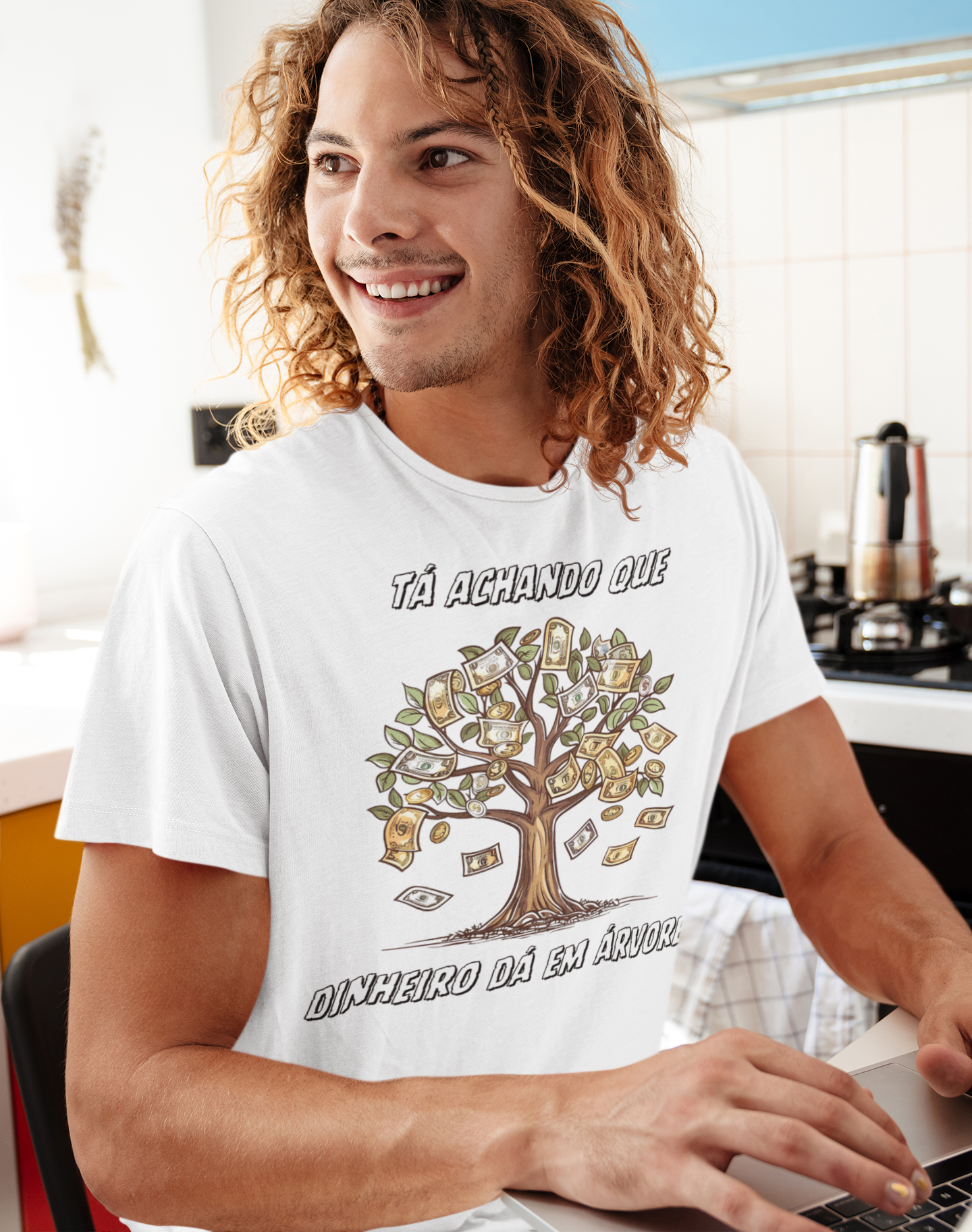 Tá achando que dinheiro dá em árvore? - Unissex